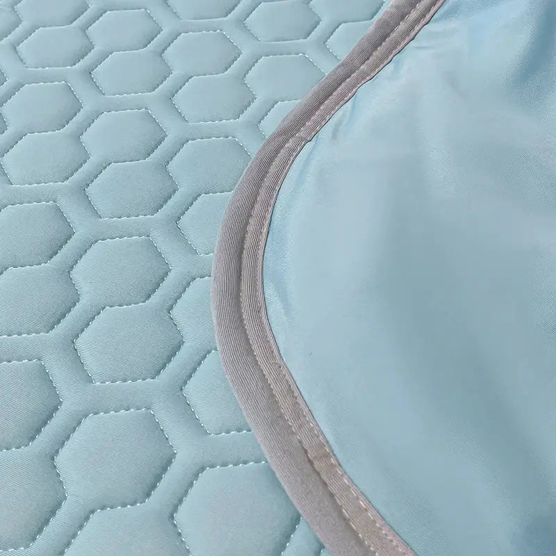 Ice Silk Quilt Set