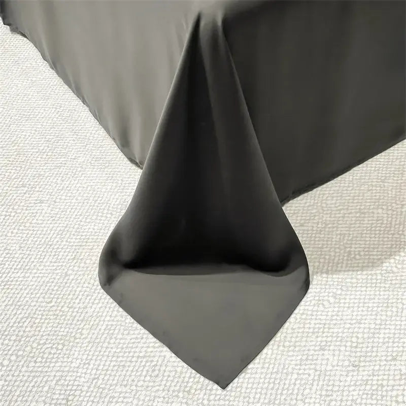 Black Ice Silk Quilt Set