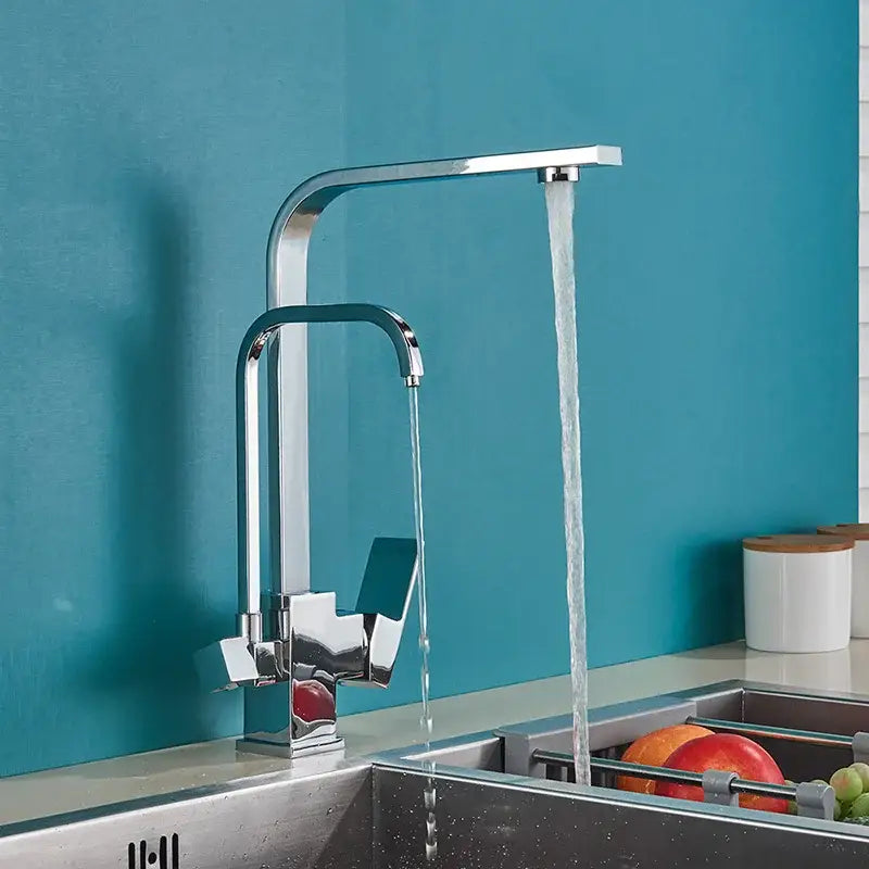 Matte Black Pull-Down Spray Kitchen Faucet