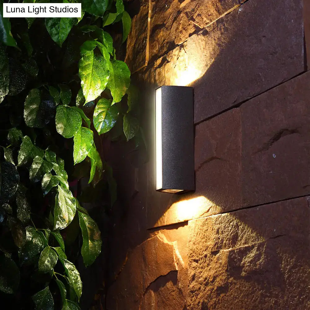 Matte Black Outdoor Wall Sconce