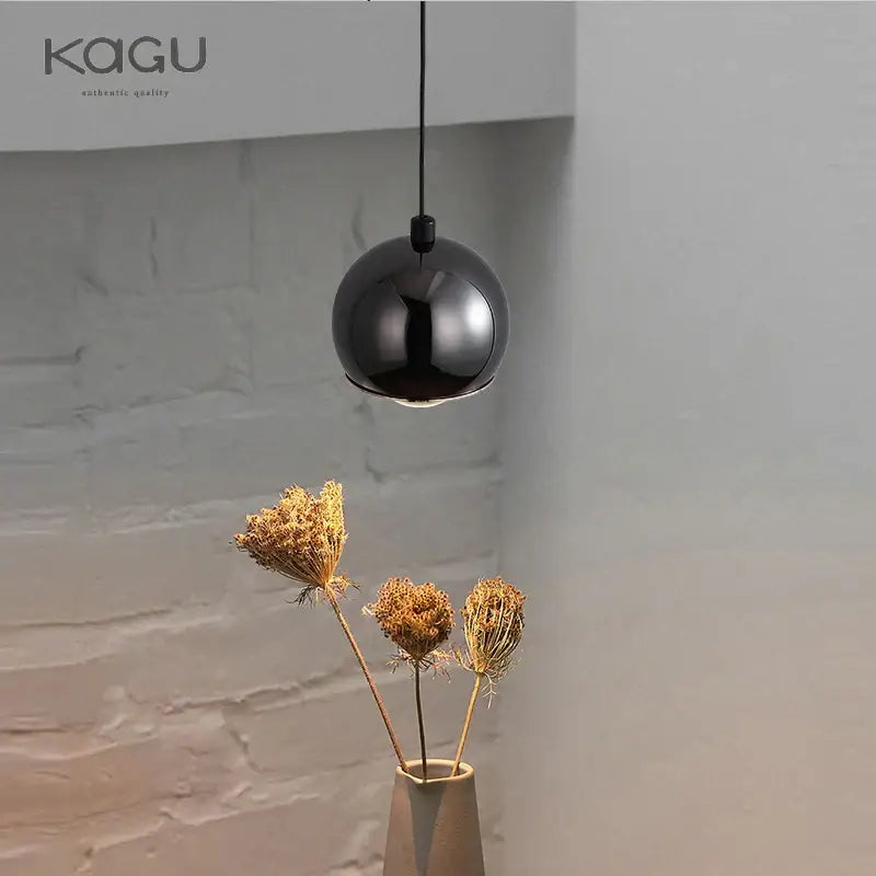 Pearl Black Pendant Light