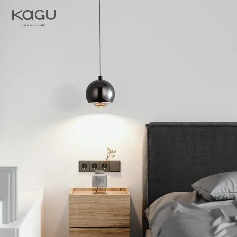 Pearl Black Pendant Light