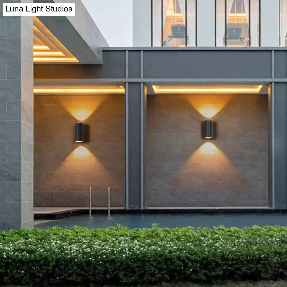 Black Tube Outdoor Sconce
