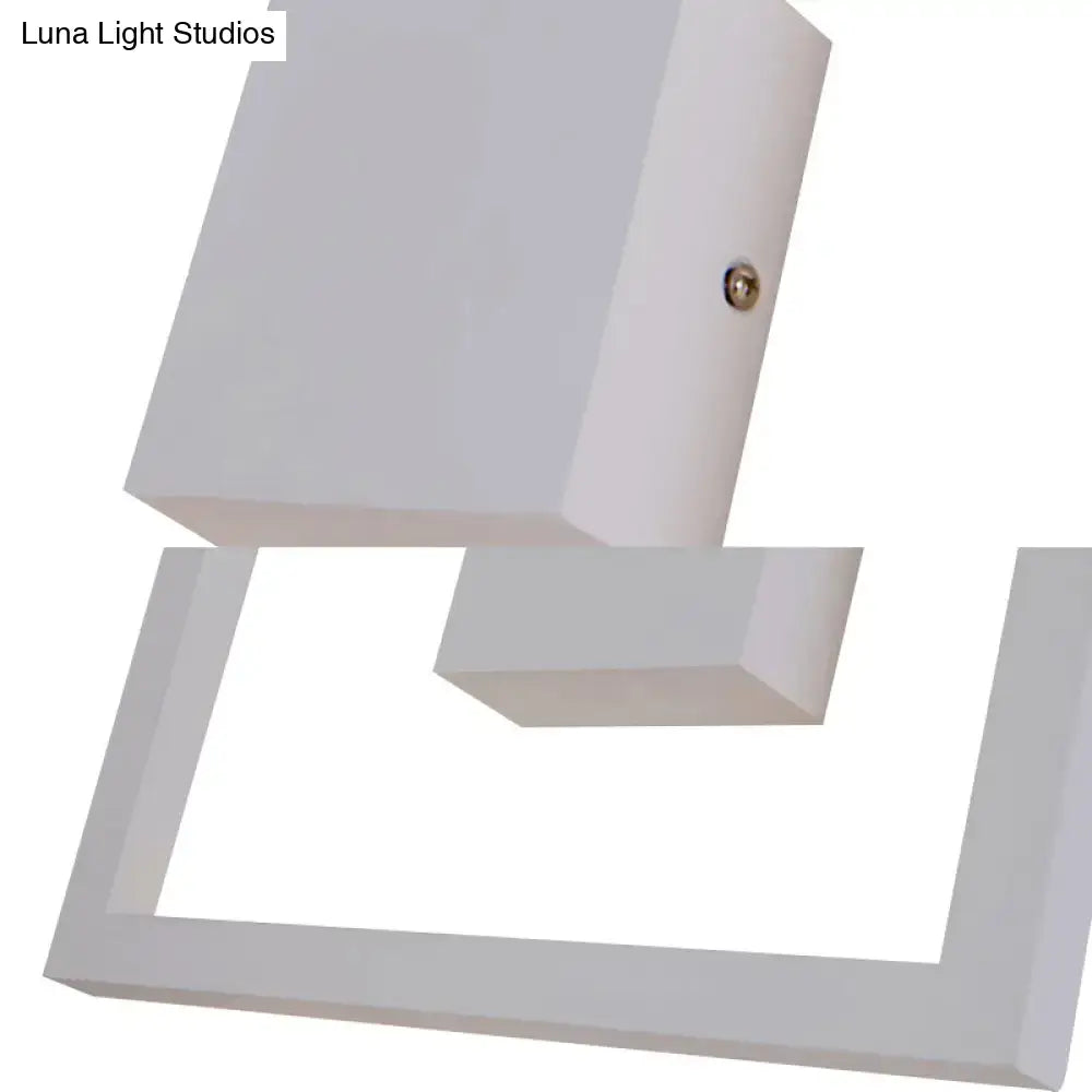White Acrylic Dual-Voltage Metal Wall Light