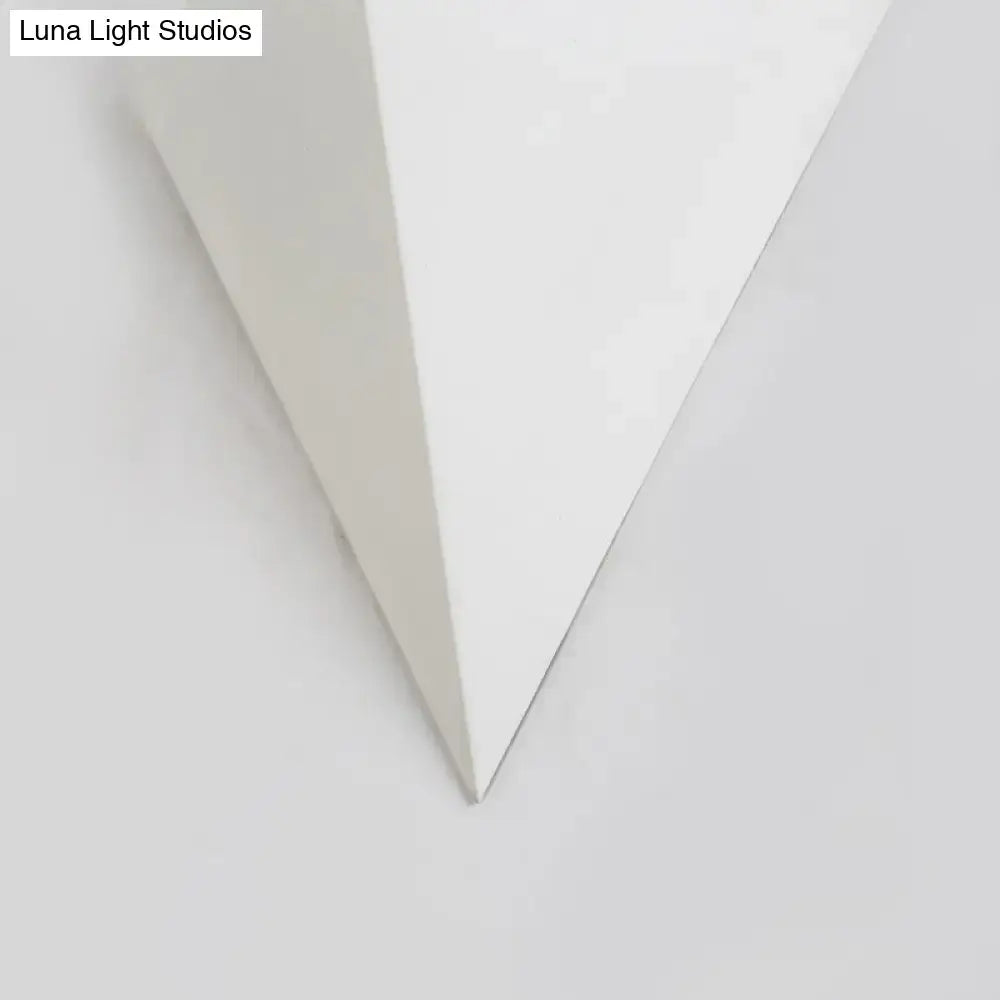 White Cone Wall Lamp