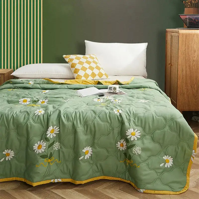 Mint Daisy Quilted Bedding