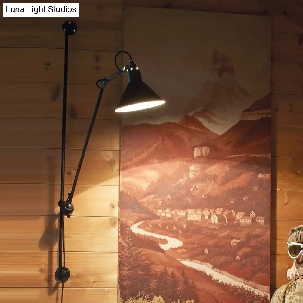Black Articulated Wall Lamp