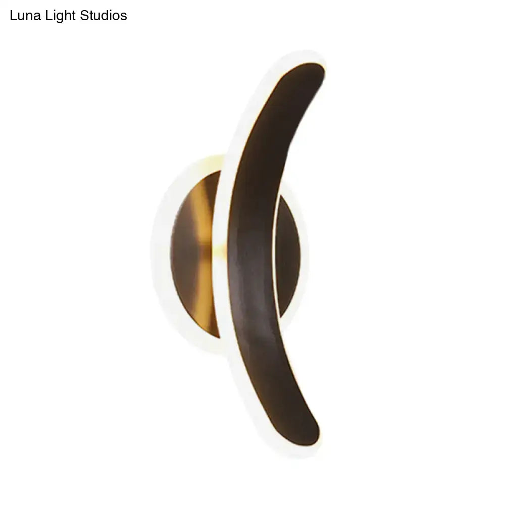 Black Bend Wall Lamp