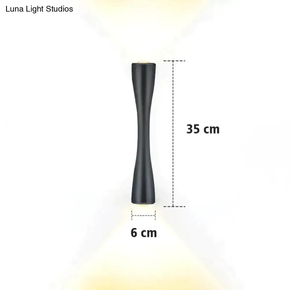 Black Curved IP65 Outdoor Wall Sconce