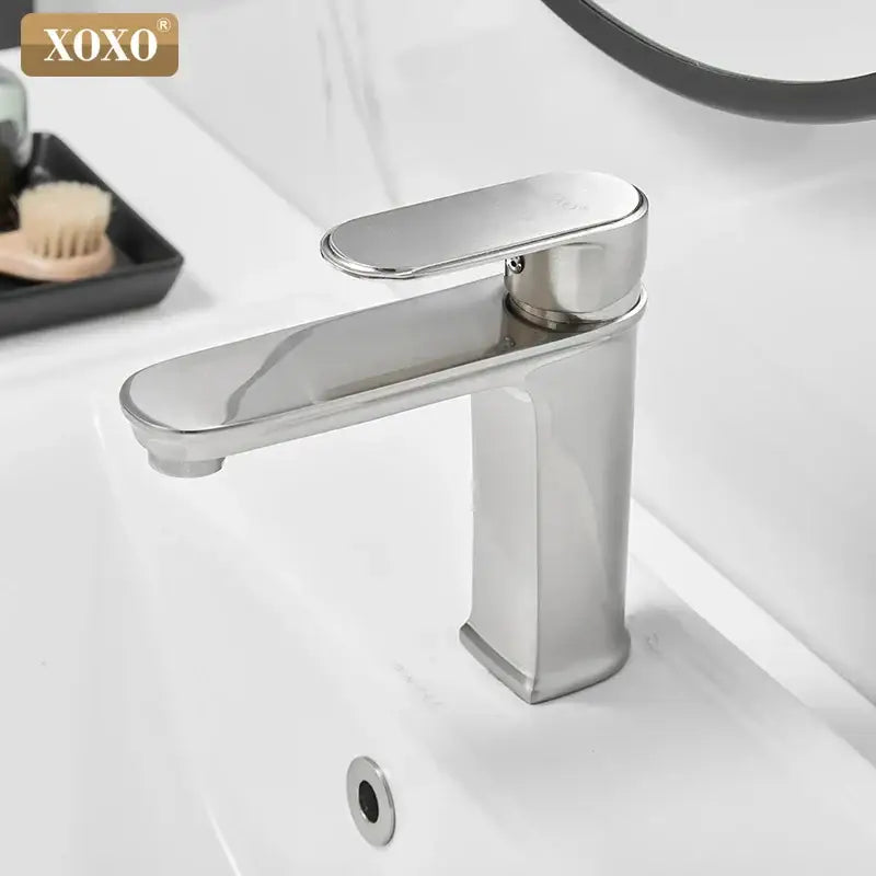 Black Brass Basin Faucet Hot and Cold Mixer