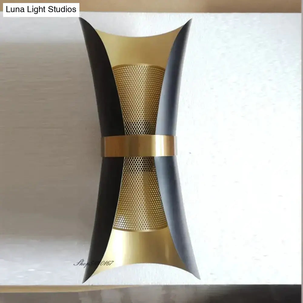 Black Gold Sleek Bedroom Wall Lamp