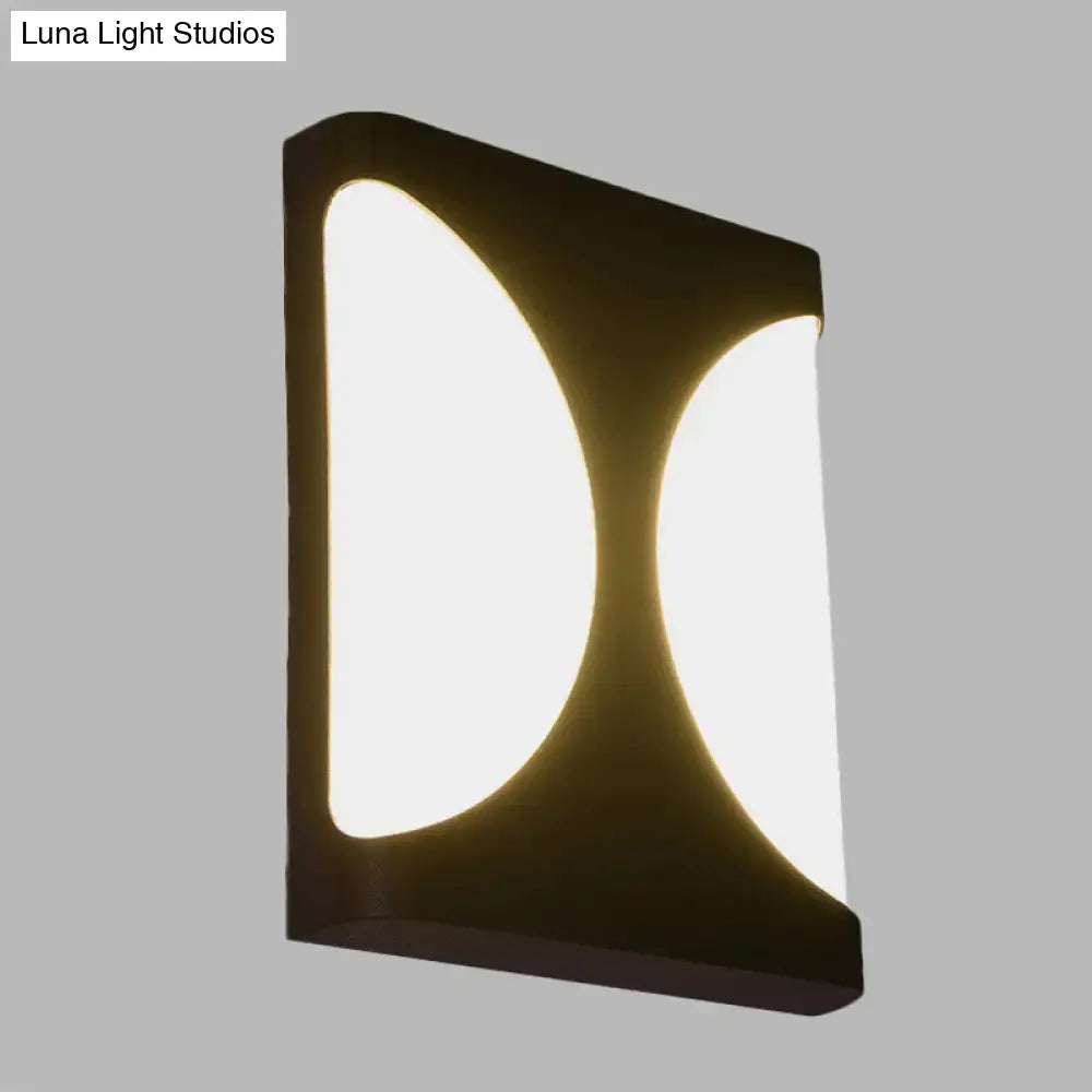 Black Semicircle Wall Light