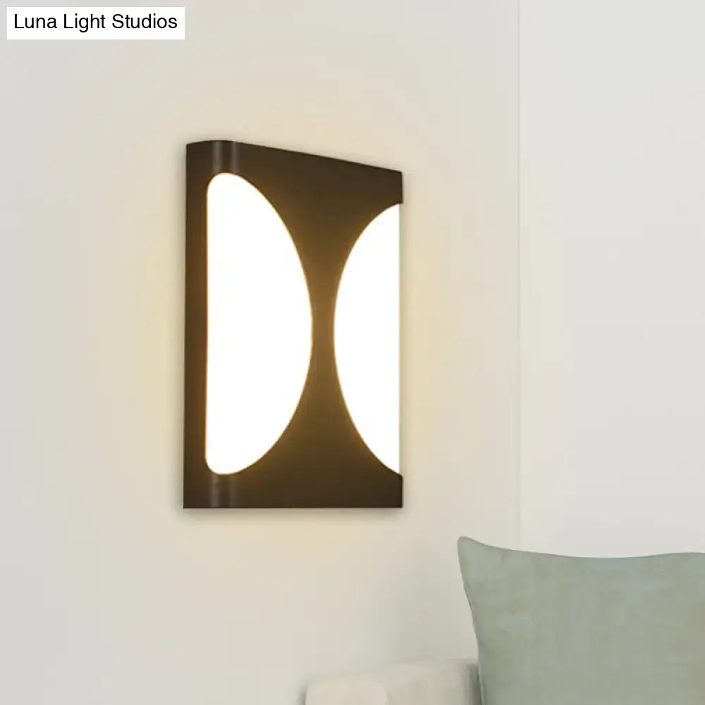 Black Semicircle Wall Light