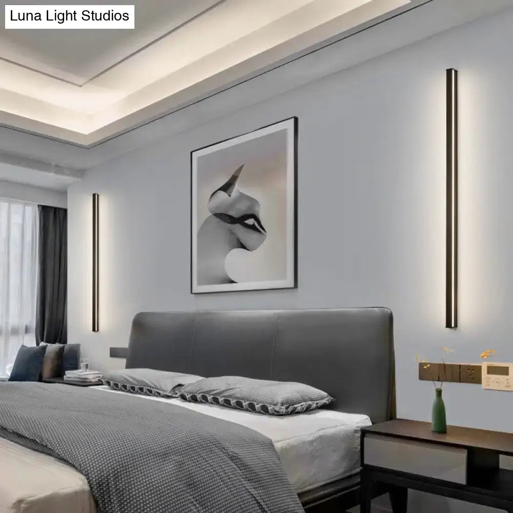 Black Linear Wall Sconce