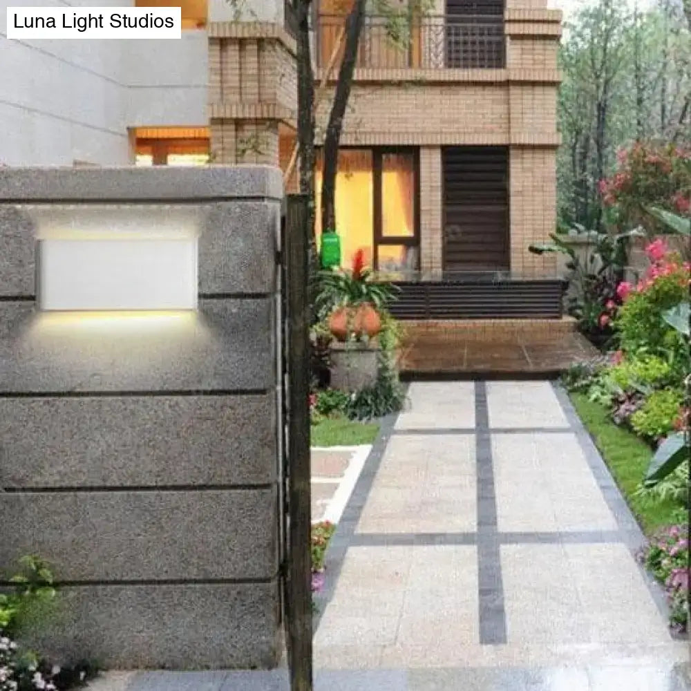 Black Outdoor Wall Light