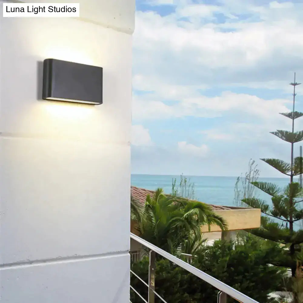 Black Outdoor Wall Light