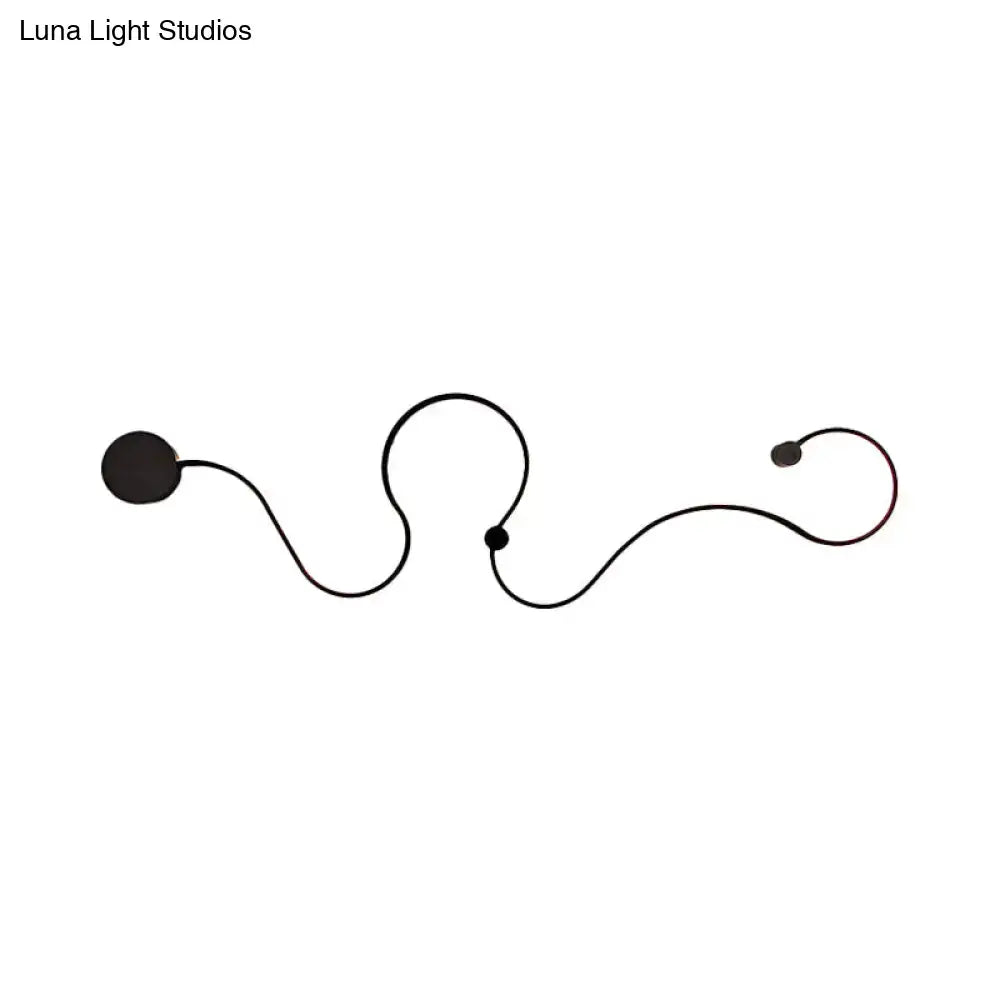 Black Modern Snake-Arm Wall Lamp