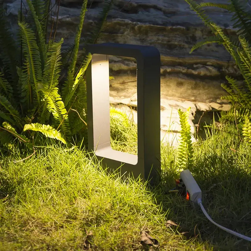Black LED Lawn Lamp