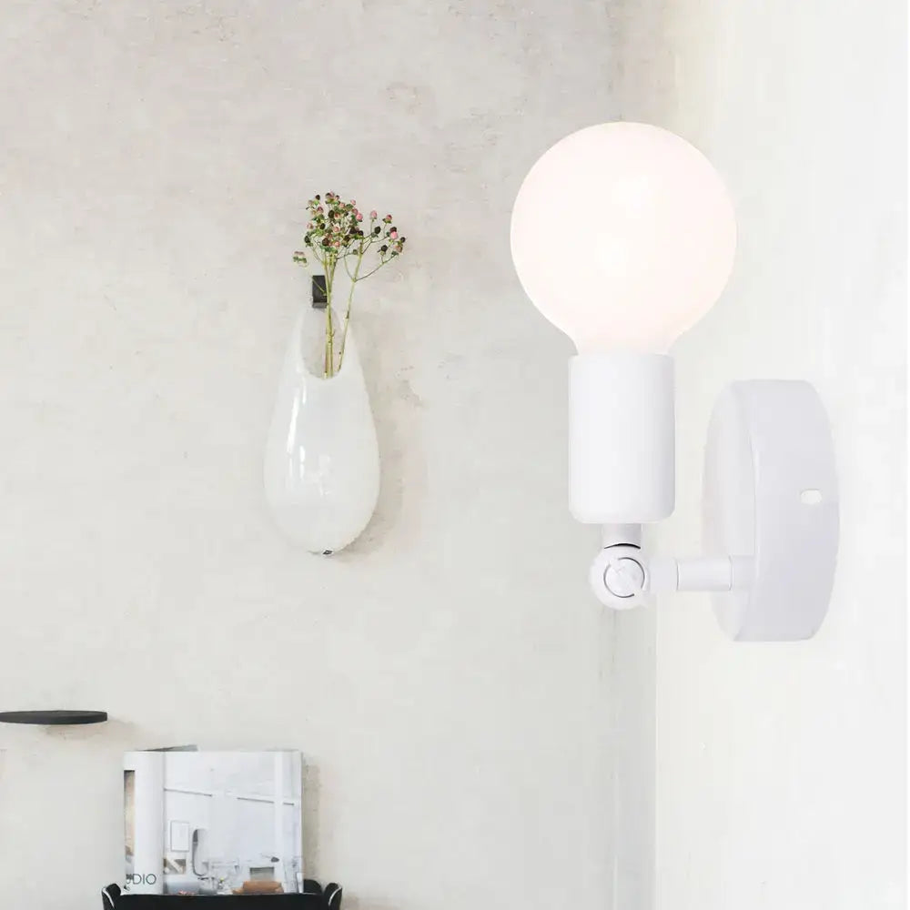 Black Wall Lamp Holder