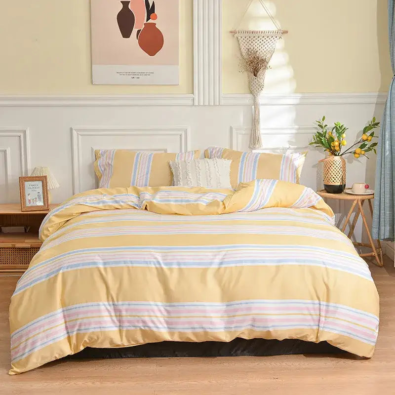 Black Stripes Bedding Set