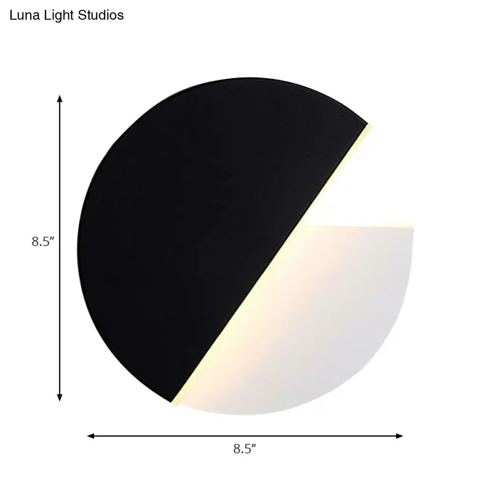 Black Acrylic Minimalist LED Wall Lamp