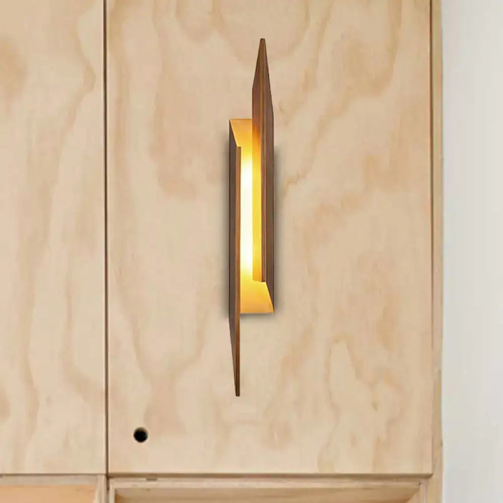 Brown Metal Geometric Sconce