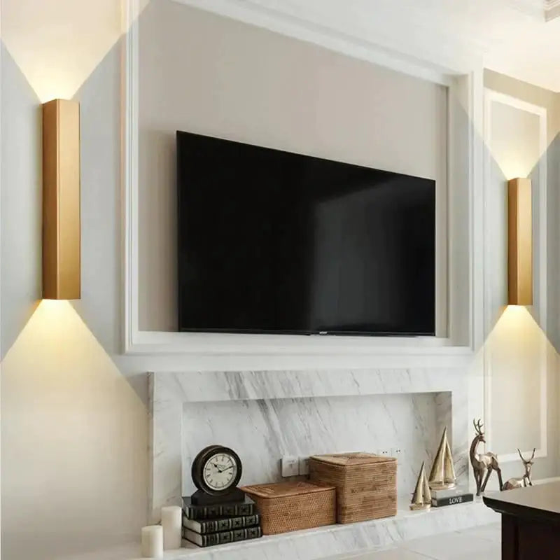 Black Aluminum Wall Sconce