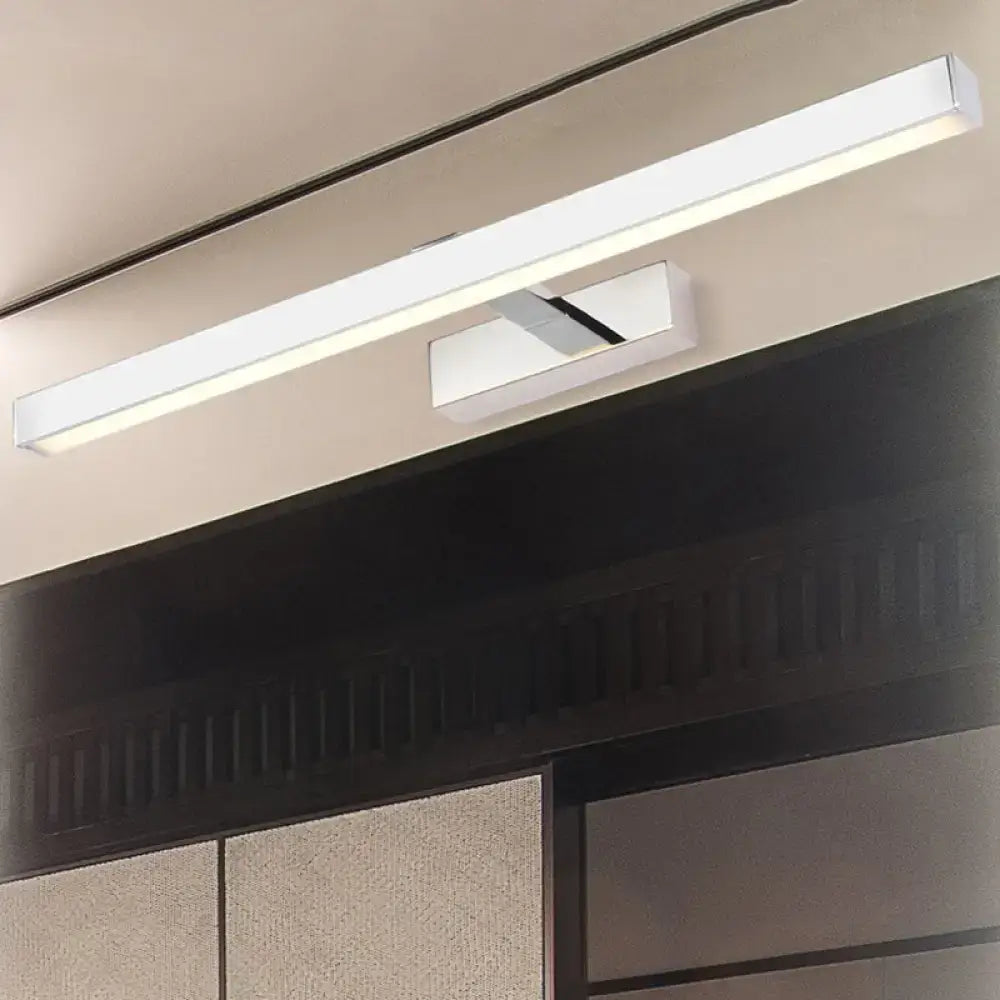 White Rod Wall Lamp