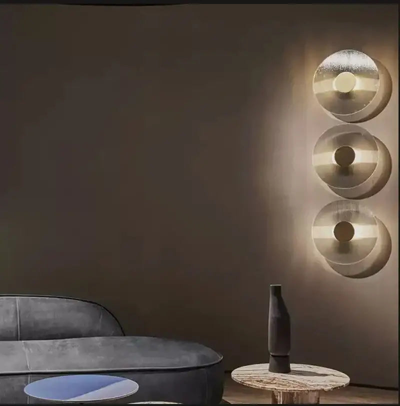 Brushed Metallic Wall Lamp