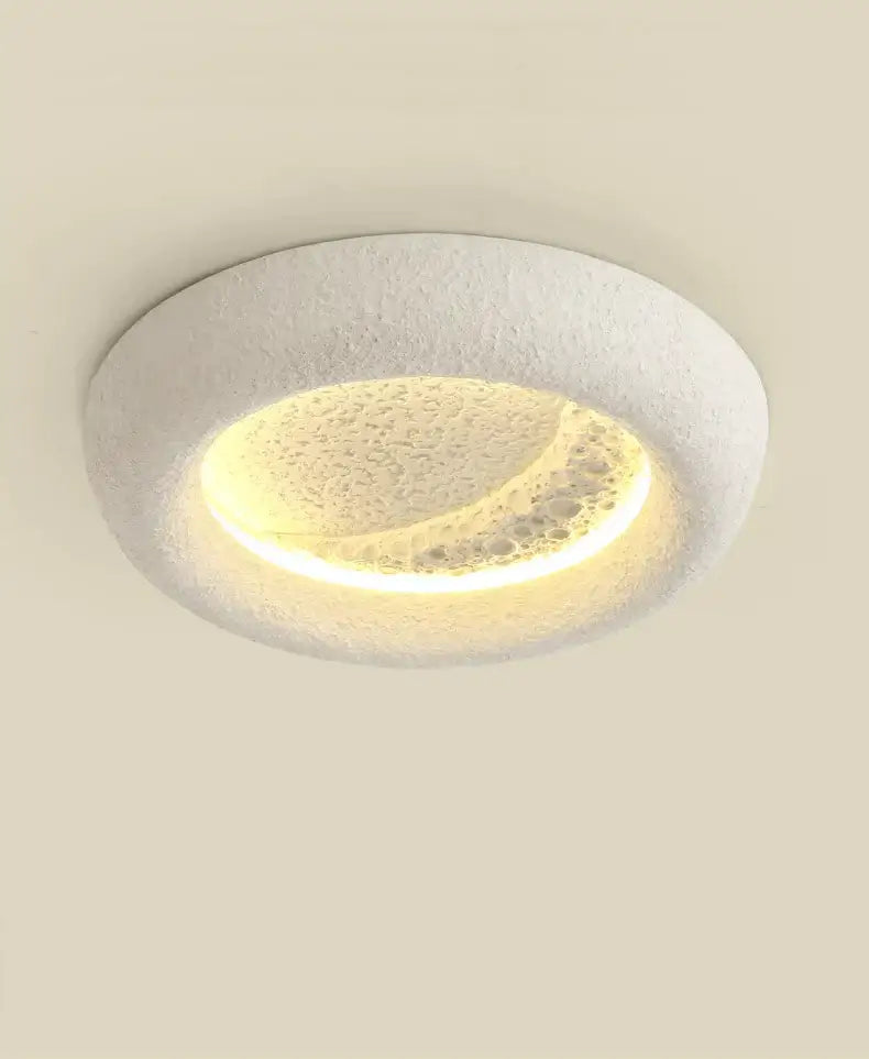 Cream Breeze Moon Lamp