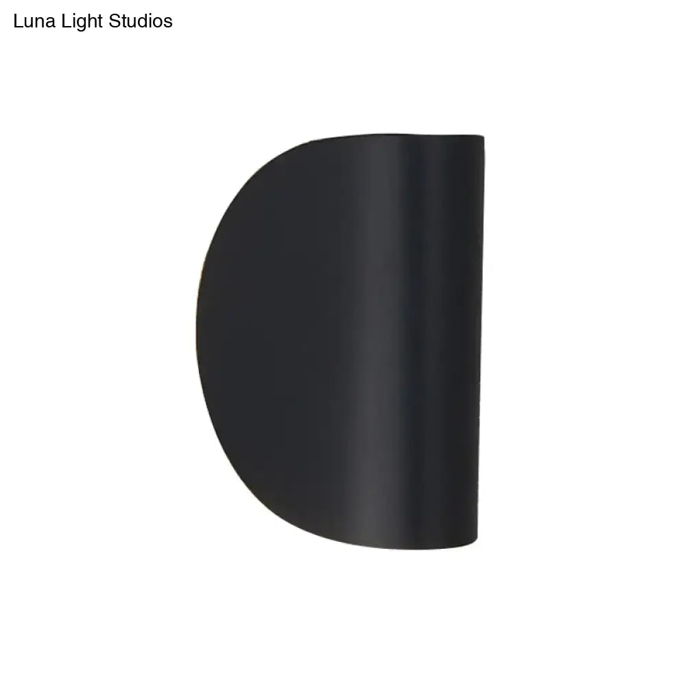Gold Metal Compact Wall Sconce