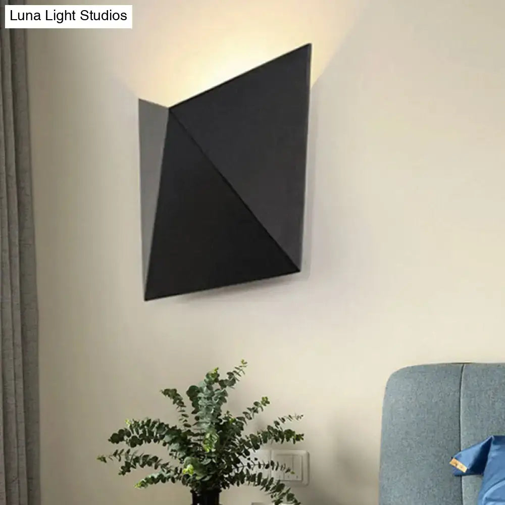 Black Geometric Compact Wall Sconce