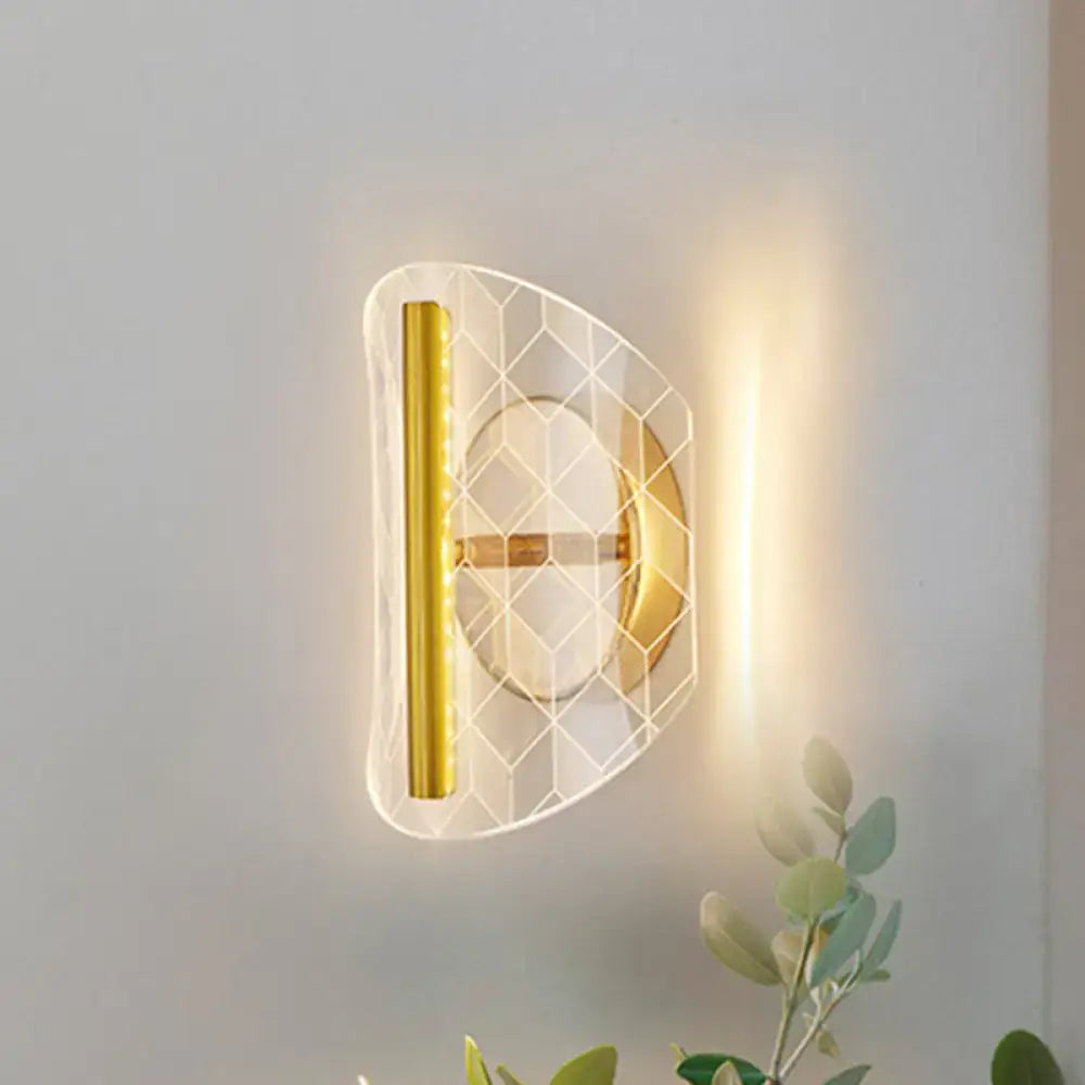 Gold Geometric Acrylic Wall Sconce