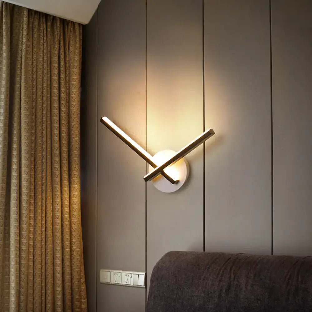 Gold Angular Wall Lamp Acrylic Design