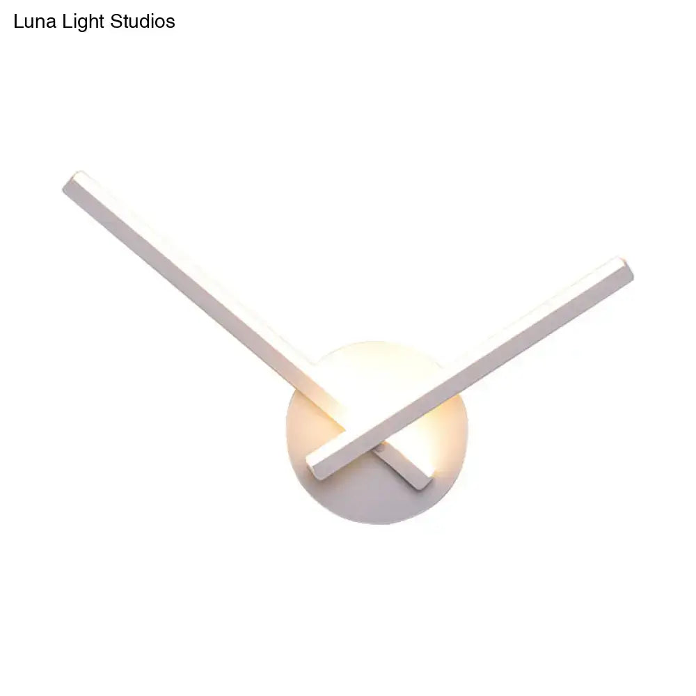 Gold Angular Wall Lamp Acrylic Design