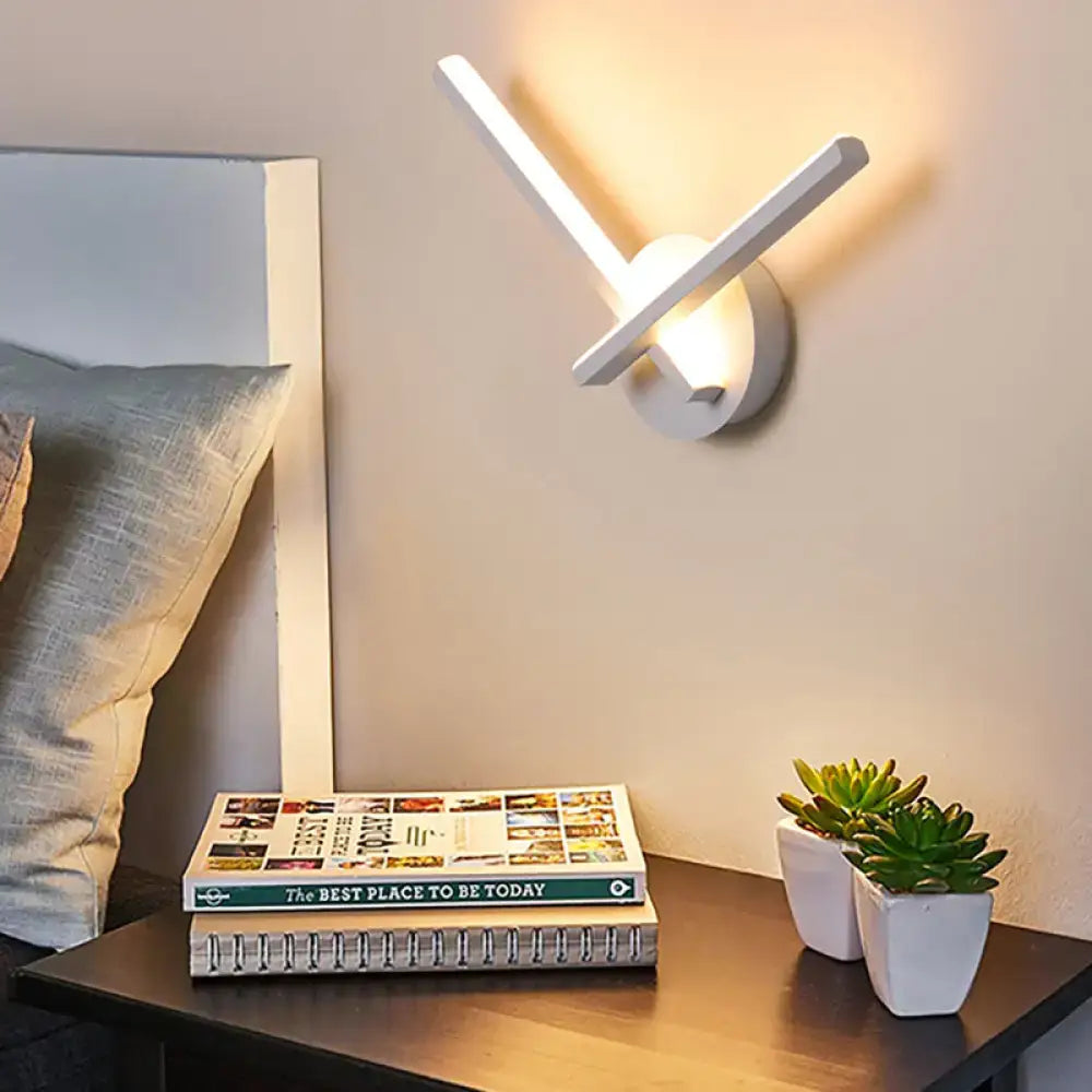 Gold Angular Wall Lamp Acrylic Design