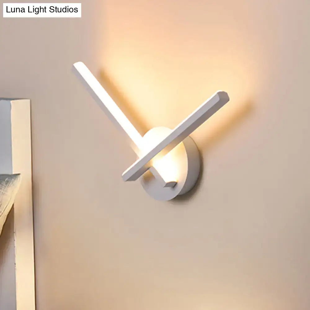 Gold Angular Wall Lamp Acrylic Design