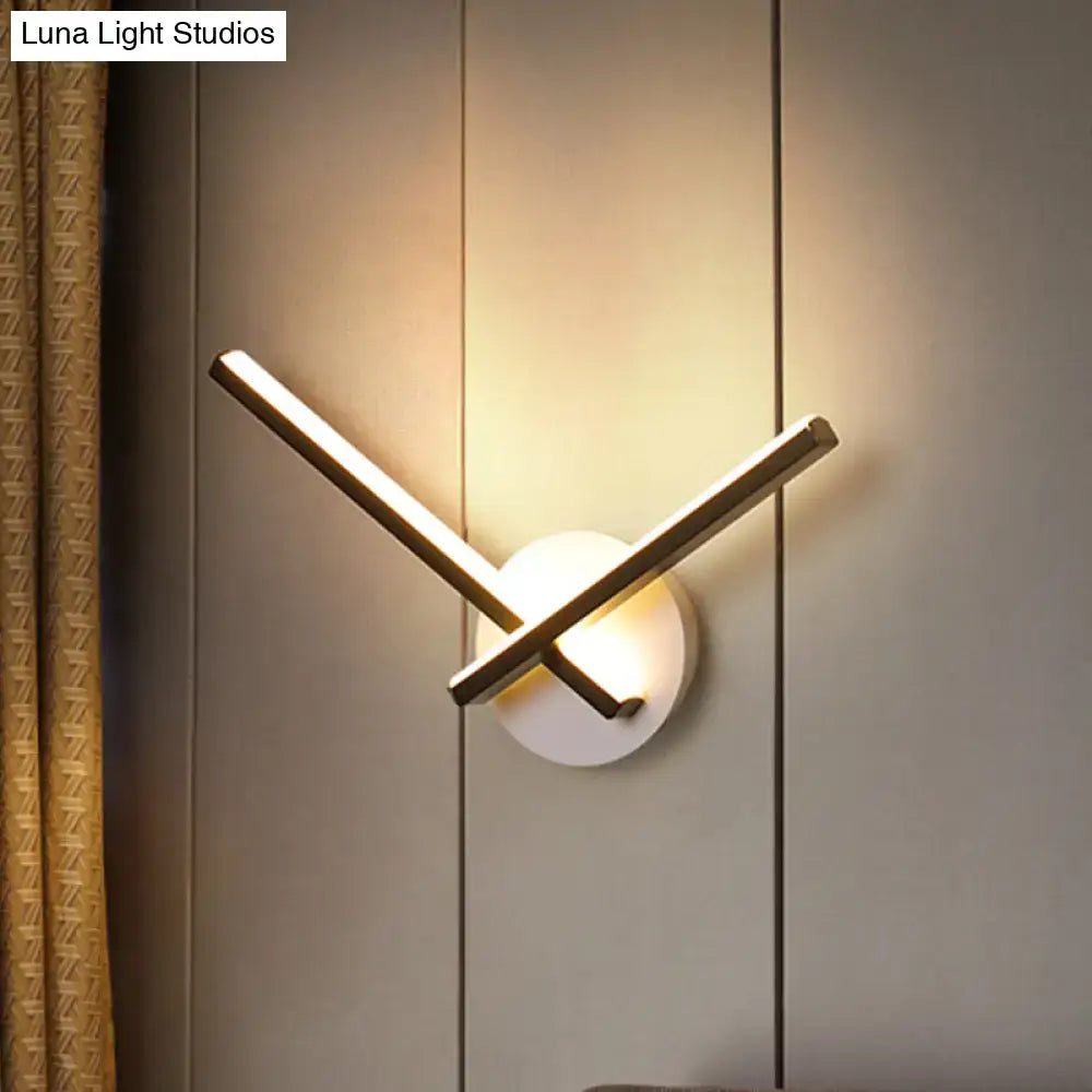 Gold Angular Wall Lamp Acrylic Design