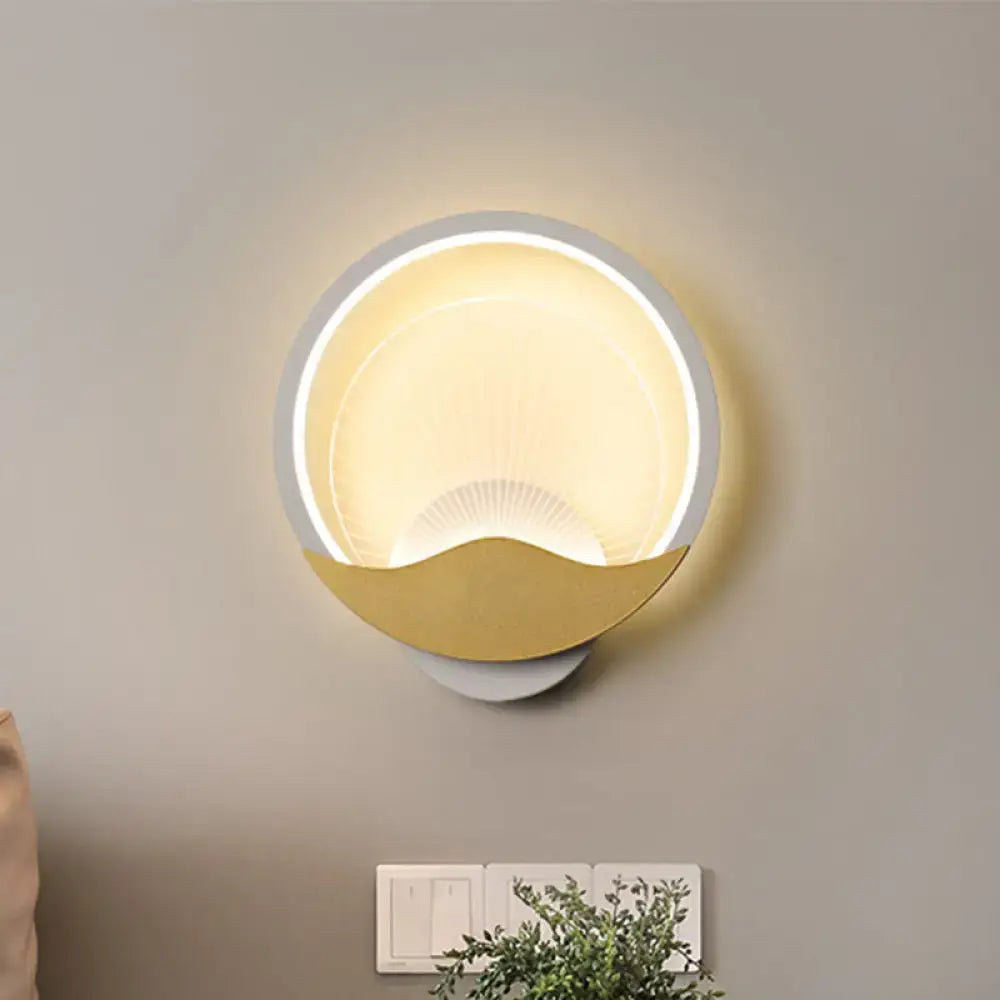 Gold Black Circular Acrylic Sconce