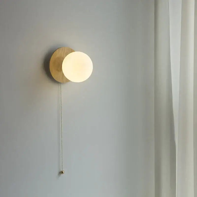 Gold Pull Chain Sconce