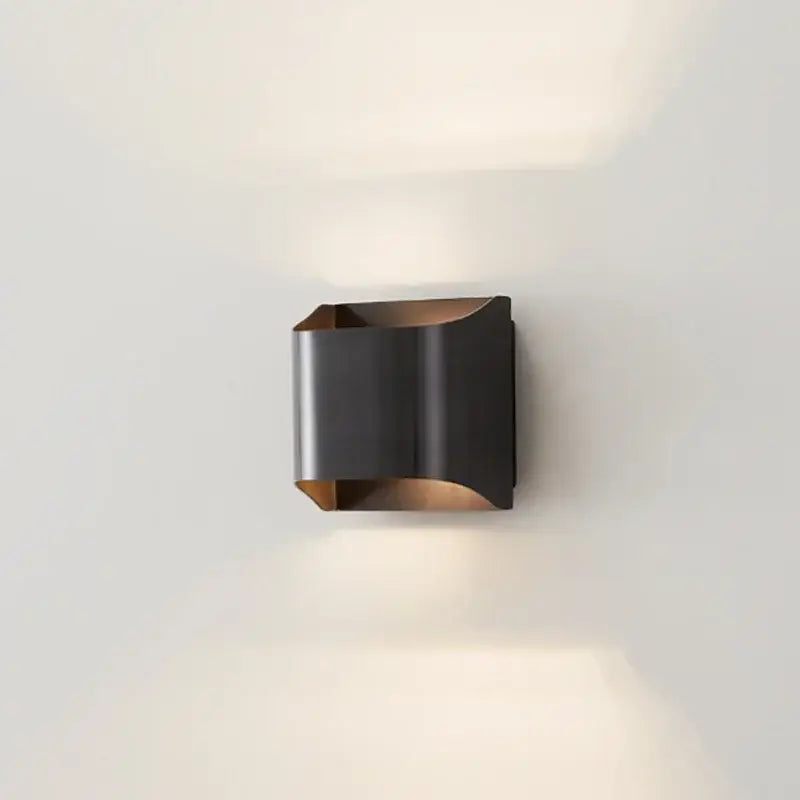 Gold Minimalist Wall Lamp Copper Construction