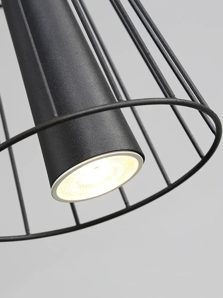 Gold Wireframe Suspension Lamp