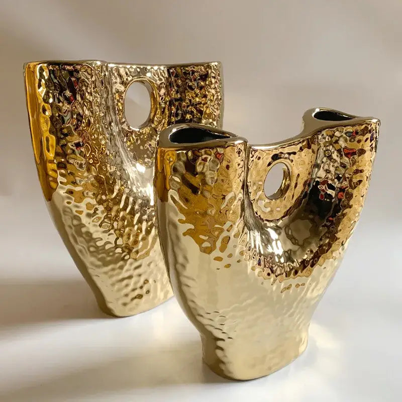 Gold Textured Vase Set