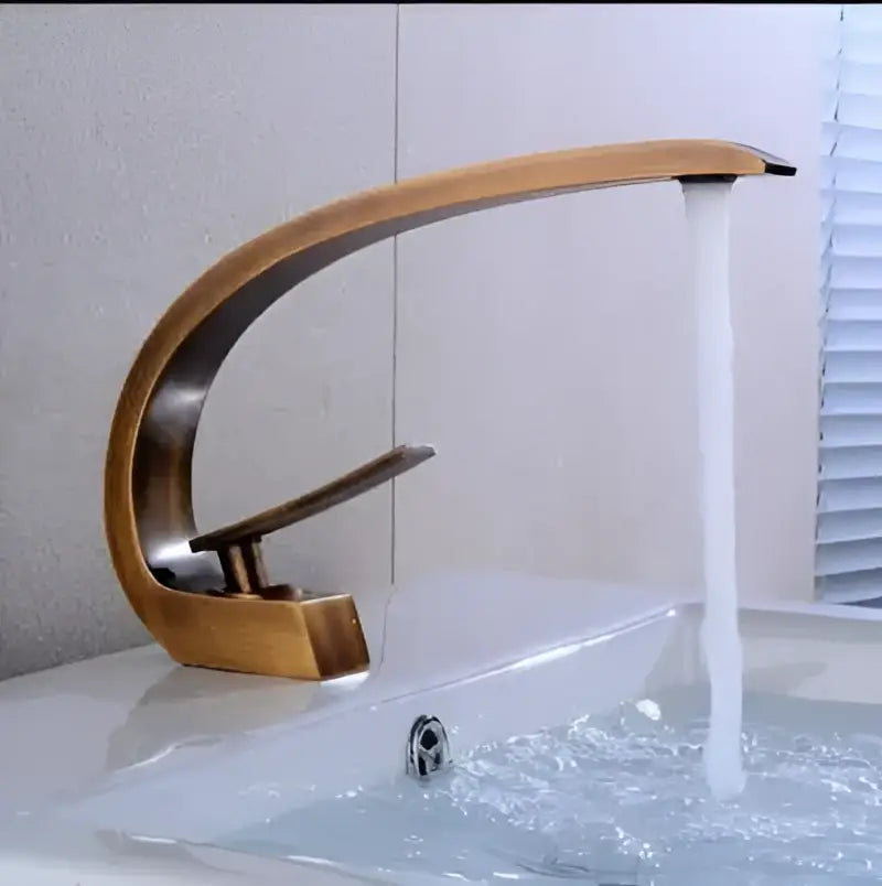 Black Gold Basin Faucet Single-Handle Design