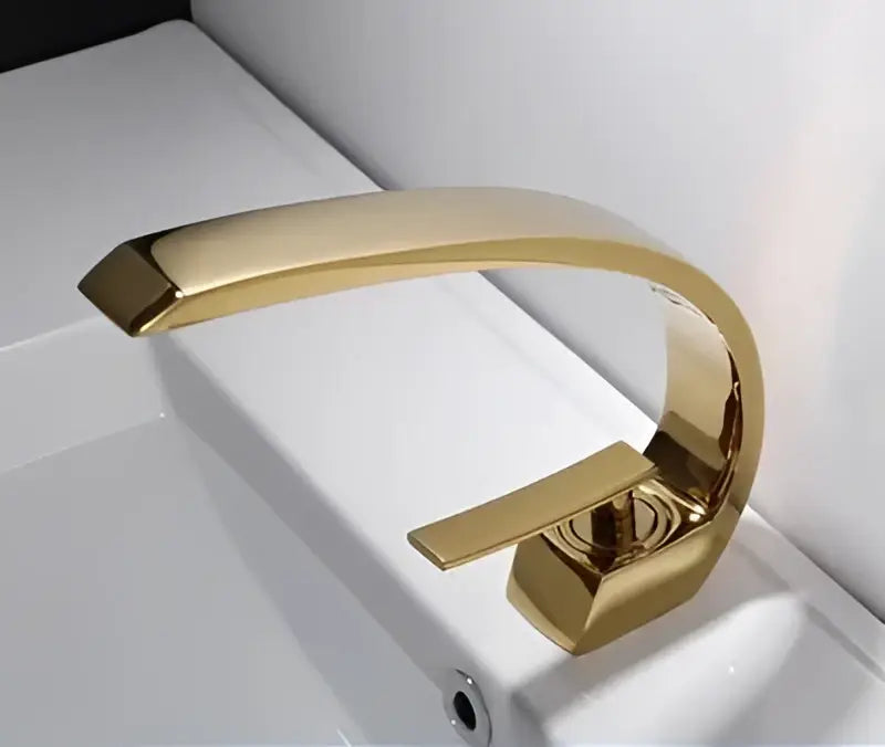 Black Gold Basin Faucet Single-Handle Design