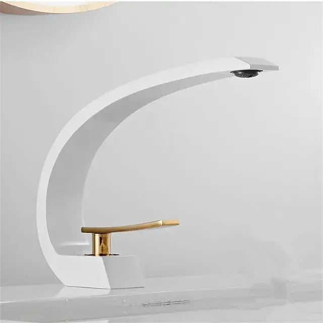 Black Gold Basin Faucet Single-Handle Design