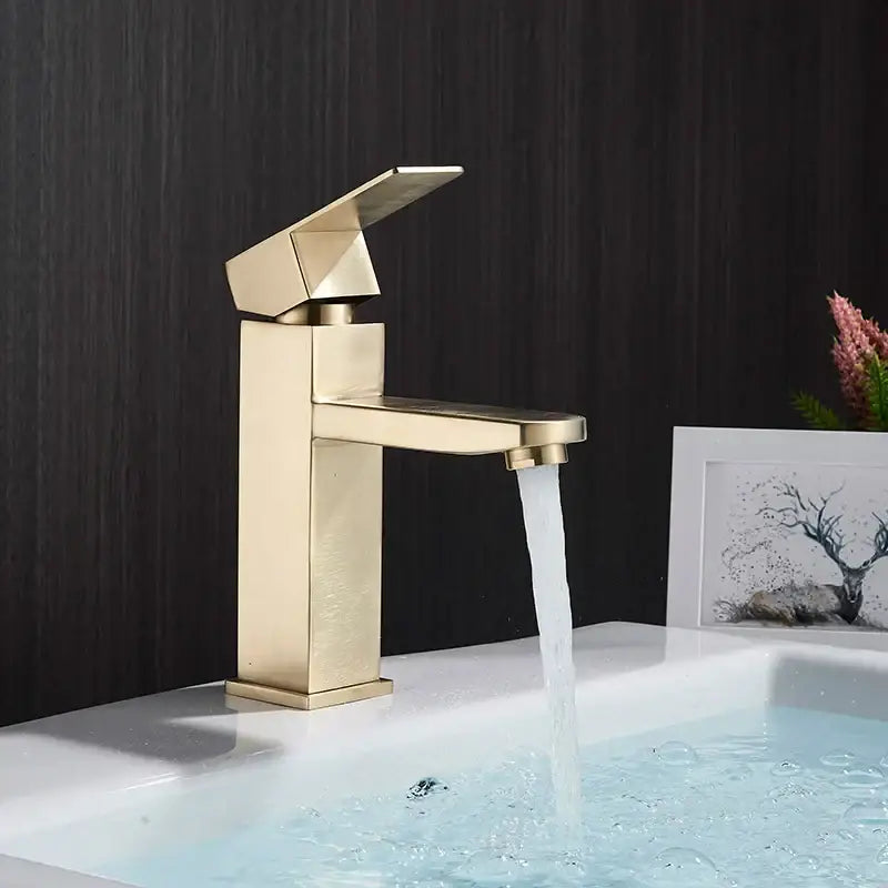 Black Rectangular Basin Faucet