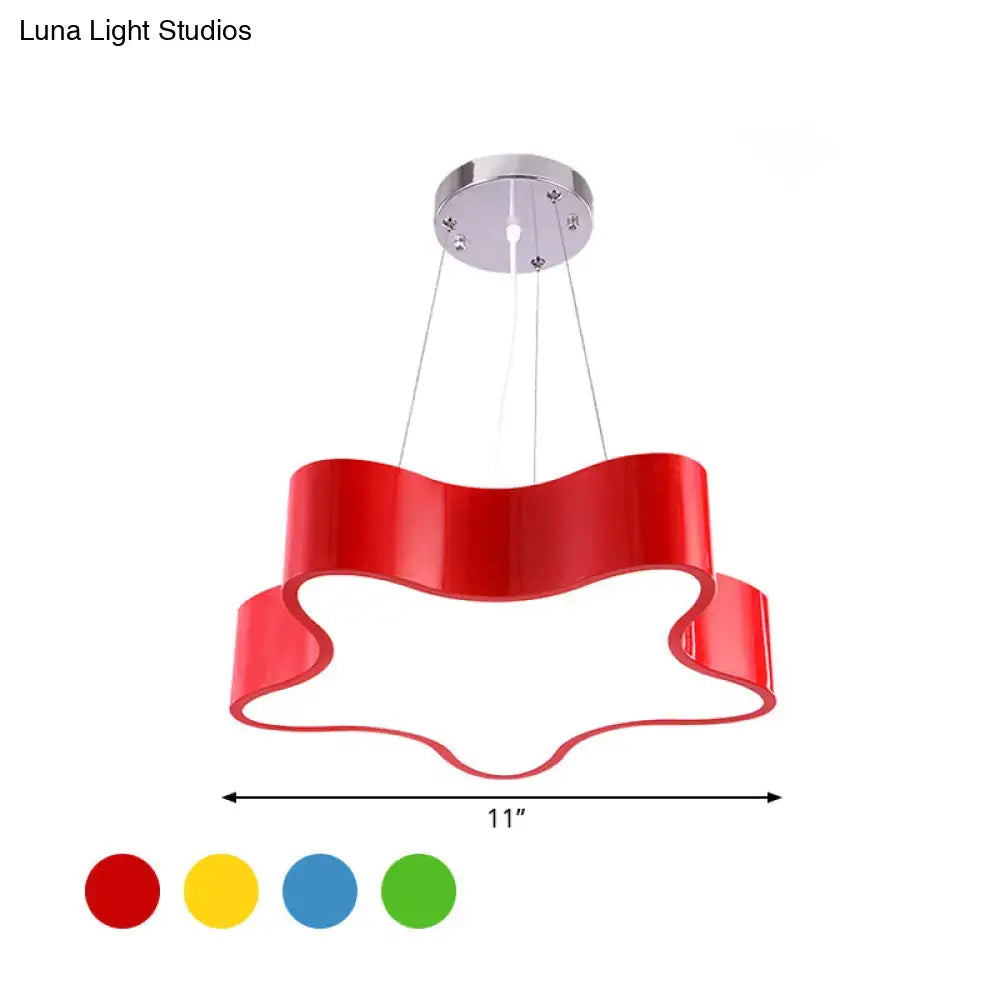 Red Wavy Star Pendant Light