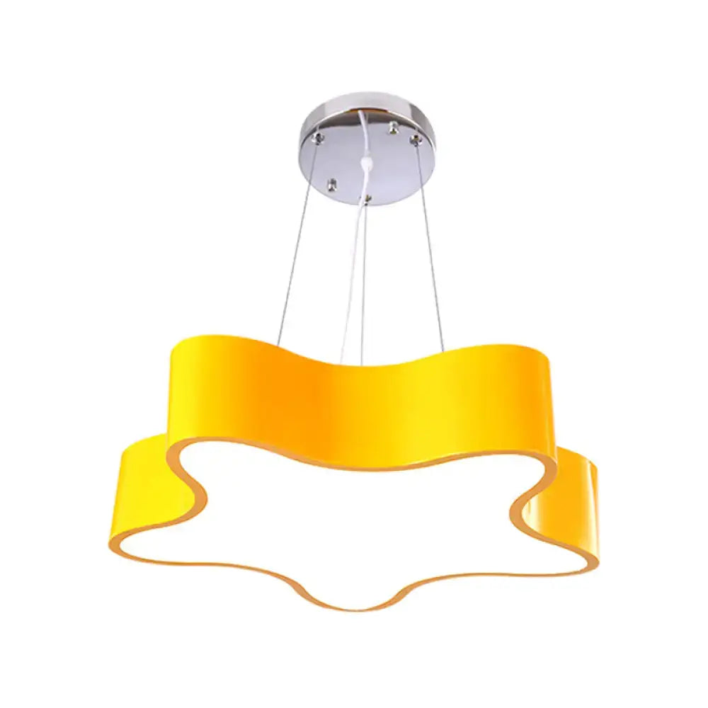 Red Wavy Star Pendant Light
