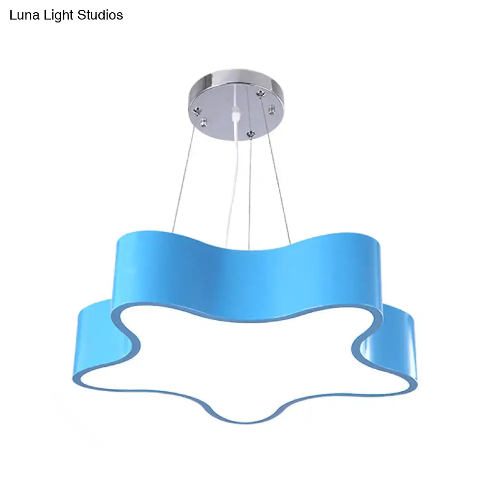 Red Wavy Star Pendant Light